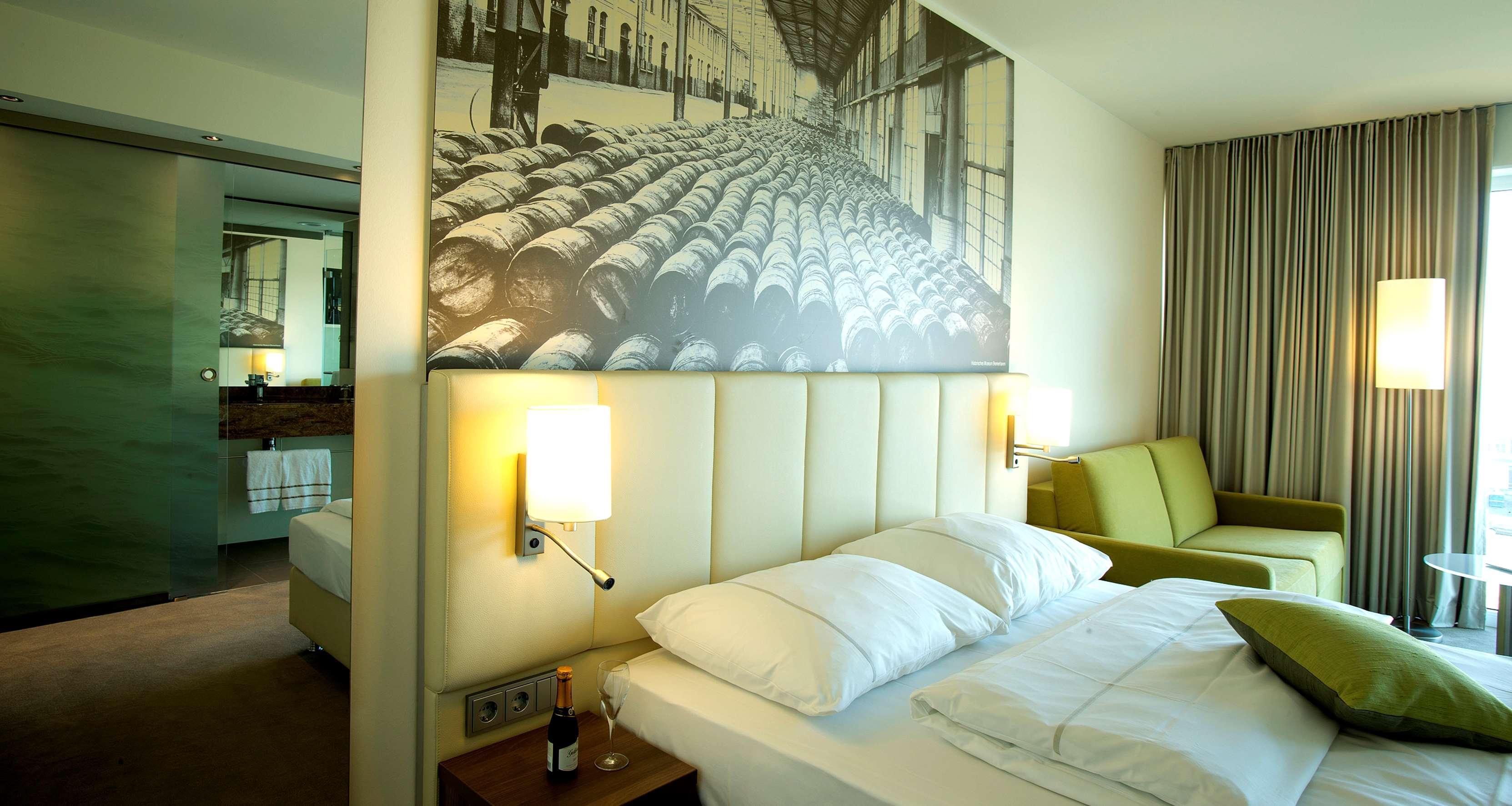 Best Western Plus Hotel ブレーマーハーフェン エクステリア 写真